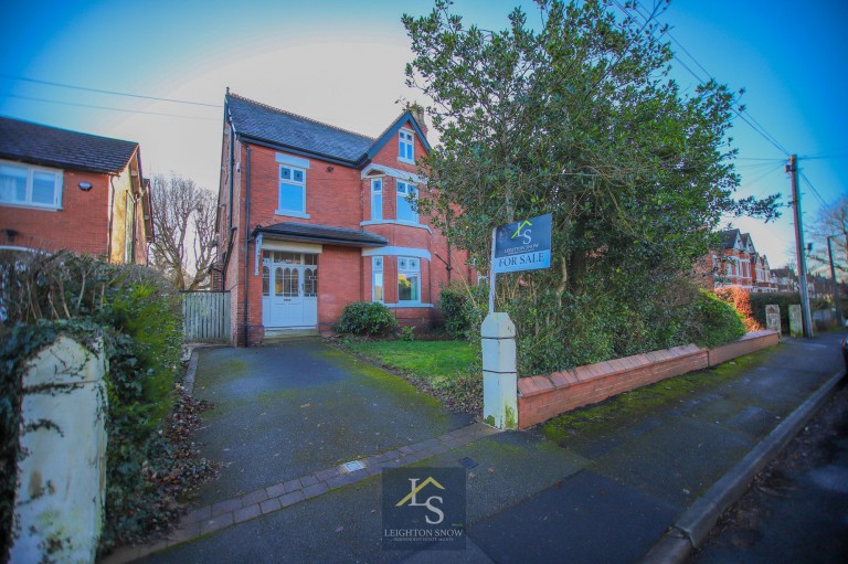 Images for Ogden Road, Bramhall, SK7 EAID:425574707 BID:a331354c-8a27-4290-8521-a2425358b7e6