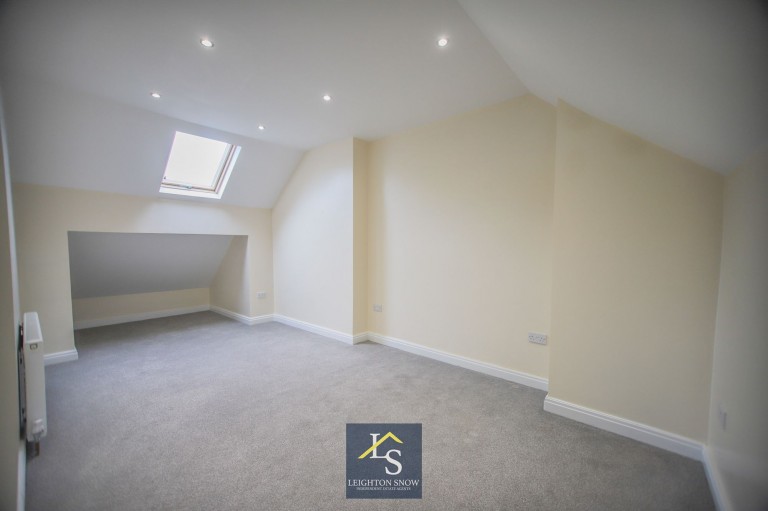 Images for Ogden Road, Bramhall, SK7 EAID:425574707 BID:a331354c-8a27-4290-8521-a2425358b7e6