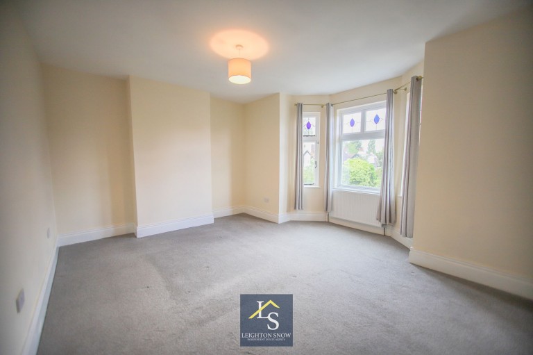 Images for Ogden Road, Bramhall, SK7 EAID:425574707 BID:a331354c-8a27-4290-8521-a2425358b7e6