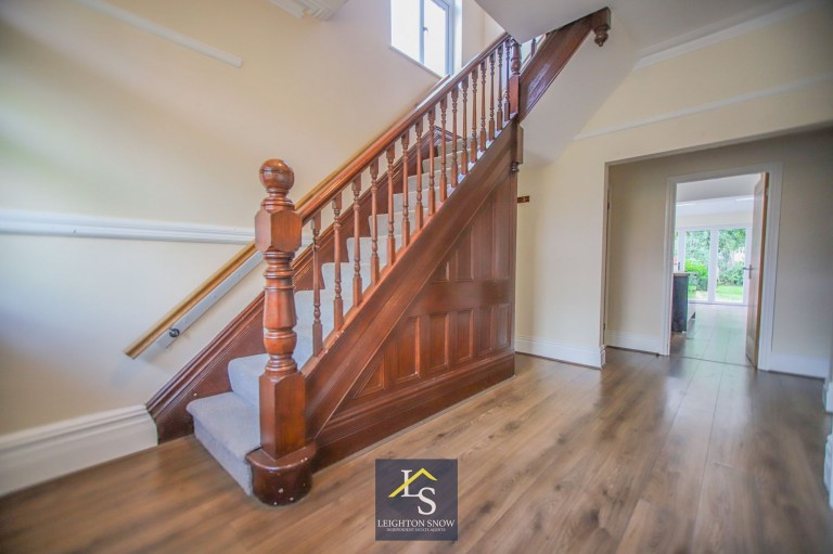 Images for Ogden Road, Bramhall, SK7 EAID:425574707 BID:a331354c-8a27-4290-8521-a2425358b7e6