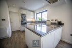 Carlton Avenue, Bramhall, sk7