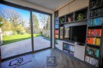 Carlton Avenue, Bramhall, sk7