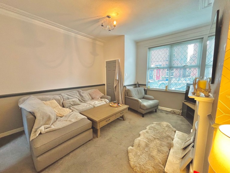 Images for Winifred Road, Stockport, SK2 EAID:425574707 BID:a331354c-8a27-4290-8521-a2425358b7e6