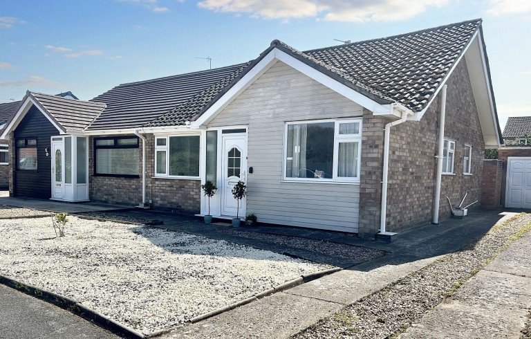 Images for Beech Drive, Formby, L37 EAID:425574707 BID:a331354c-8a27-4290-8521-a2425358b7e6