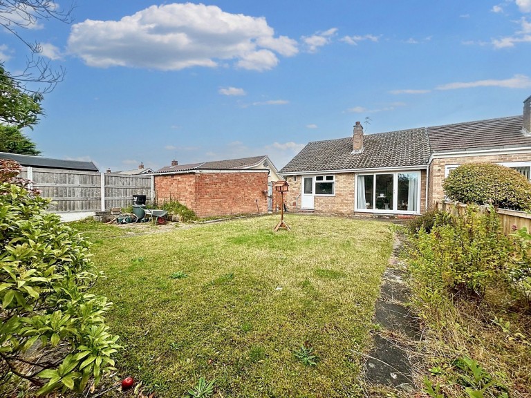 Images for Beech Drive, Formby, L37 EAID:425574707 BID:a331354c-8a27-4290-8521-a2425358b7e6