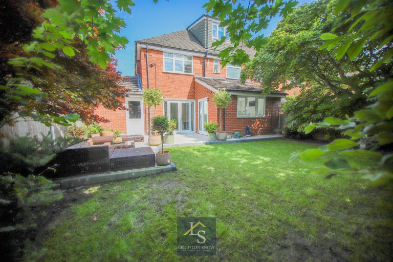 Images for Whitehaven Road, Bramhall, SK7 EAID:425574707 BID:a331354c-8a27-4290-8521-a2425358b7e6