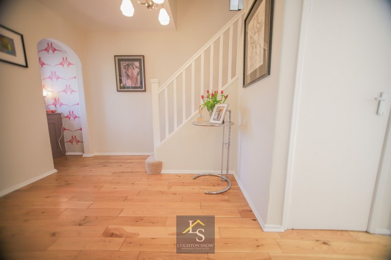 Images for Whitehaven Road, Bramhall, SK7 EAID:425574707 BID:a331354c-8a27-4290-8521-a2425358b7e6