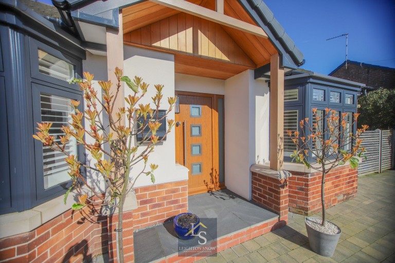 Images for Park Avenue, Bramhall, SK7 EAID:425574707 BID:a331354c-8a27-4290-8521-a2425358b7e6