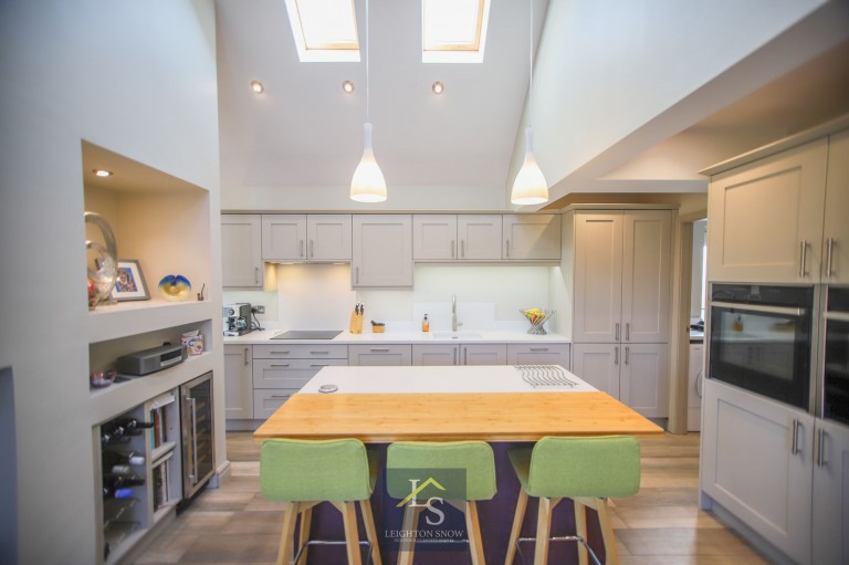 Images for Park Avenue, Bramhall, SK7 EAID:425574707 BID:a331354c-8a27-4290-8521-a2425358b7e6