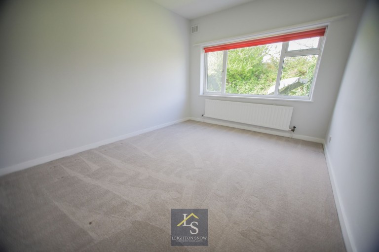 Images for Selwyn Drive, Cheadle Hulme, SK8 EAID:425574707 BID:a331354c-8a27-4290-8521-a2425358b7e6