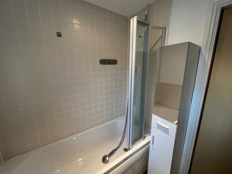 Images for Lawnhurst Avenue, Wythenshawe, M23 EAID:425574707 BID:4e9803c7-4032-406b-90d5-01d6ebc98bcc