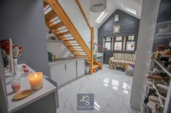 Images for Sandiway, Bramhall, SK7