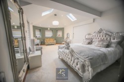 Images for Sandiway, Bramhall, SK7