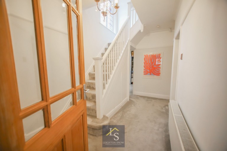 Images for Midland Road, Bramhall, SK7 EAID:425574707 BID:a331354c-8a27-4290-8521-a2425358b7e6