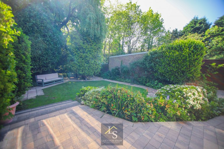 Images for Airedale Close, Cheadle, SK8 EAID:425574707 BID:a331354c-8a27-4290-8521-a2425358b7e6