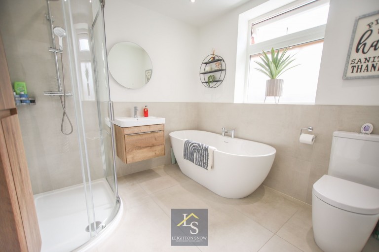 Images for Airedale Close, Cheadle, SK8 EAID:425574707 BID:a331354c-8a27-4290-8521-a2425358b7e6