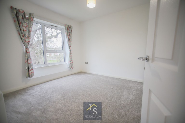 Images for Eastings Close, Cheadle Hulme, SK8 EAID:425574707 BID:a331354c-8a27-4290-8521-a2425358b7e6