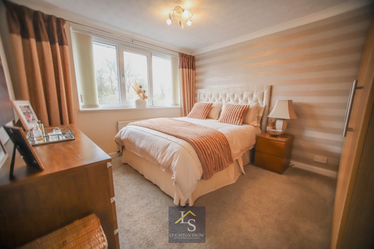 Images for Dorset Avenue, Bramhall, SK7 EAID:425574707 BID:a331354c-8a27-4290-8521-a2425358b7e6