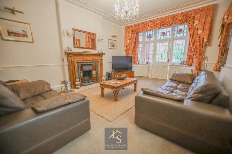 Images for Frewland Avenue, Stockport, SK3 EAID:425574707 BID:a331354c-8a27-4290-8521-a2425358b7e6