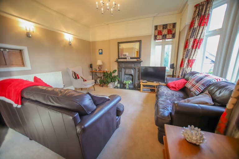 Images for Ack Lane East, Bramhall, SK7 EAID:425574707 BID:a331354c-8a27-4290-8521-a2425358b7e6