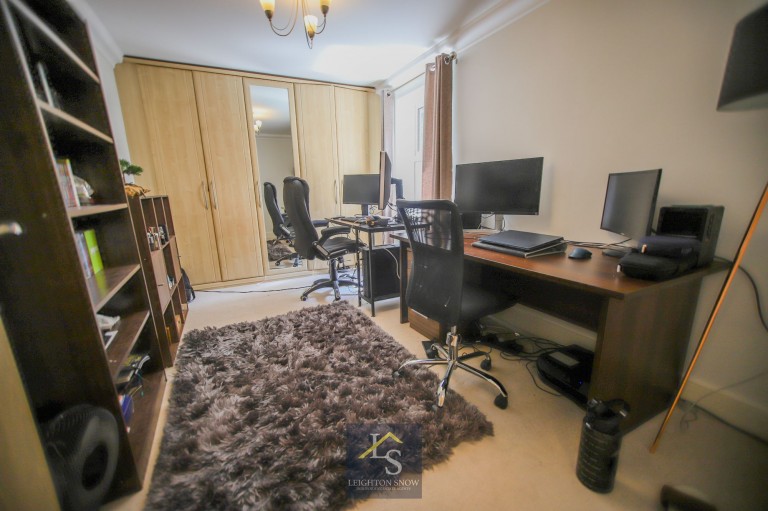 Images for Carrwood Road, Bramhall, SK7 EAID:425574707 BID:4e9803c7-4032-406b-90d5-01d6ebc98bcc