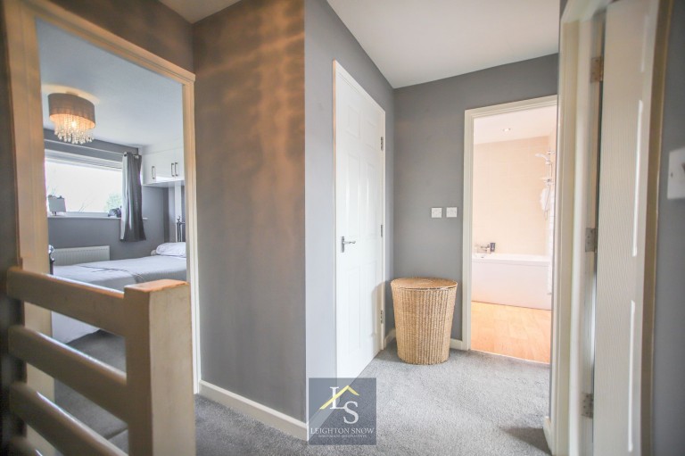 Images for Long Croft Lane, Cheadle Hulme, SK8 EAID:425574707 BID:a331354c-8a27-4290-8521-a2425358b7e6