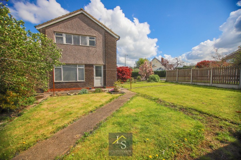 Images for Seal Road, Bramhall, SK7 EAID:425574707 BID:a331354c-8a27-4290-8521-a2425358b7e6