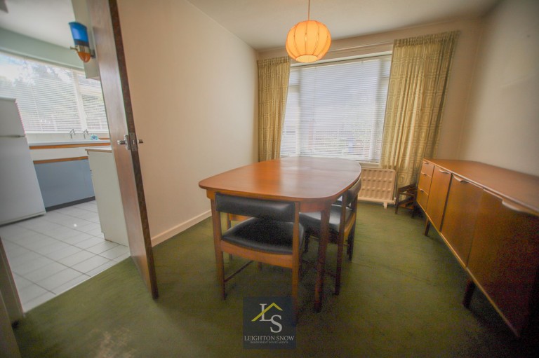 Images for Seal Road, Bramhall, SK7 EAID:425574707 BID:a331354c-8a27-4290-8521-a2425358b7e6