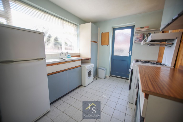 Images for Seal Road, Bramhall, SK7 EAID:425574707 BID:a331354c-8a27-4290-8521-a2425358b7e6