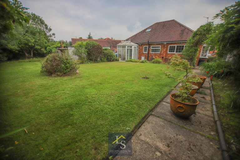 Images for Birchway, Bramhall, SK7 EAID:425574707 BID:a331354c-8a27-4290-8521-a2425358b7e6