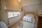 Oak Drive, Bramhall, sk7