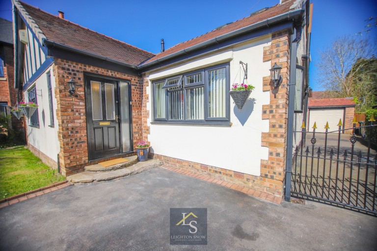 Images for Ack Lane West, Cheadle Hulme, SK8 EAID:425574707 BID:a331354c-8a27-4290-8521-a2425358b7e6