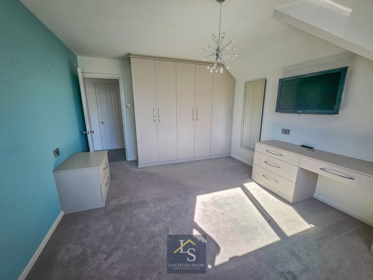 Images for Green Hall Mews, Wilmslow, SK9 EAID:425574707 BID:4e9803c7-4032-406b-90d5-01d6ebc98bcc