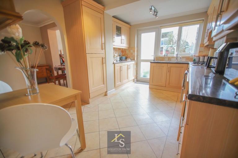 Images for Malmesbury Road, Cheadle Hulme, SK8 EAID:425574707 BID:a331354c-8a27-4290-8521-a2425358b7e6