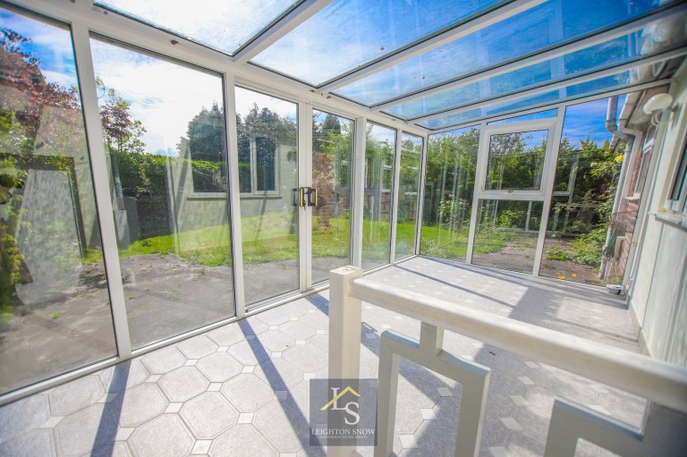 Images for Fir Avenue, Bramhall, SK7 EAID:425574707 BID:a331354c-8a27-4290-8521-a2425358b7e6