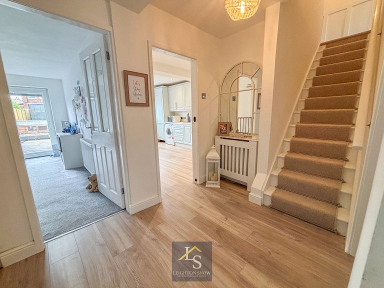 Images for Reevey Avenue, Hazel Grove, SK7 EAID:425574707 BID:a331354c-8a27-4290-8521-a2425358b7e6