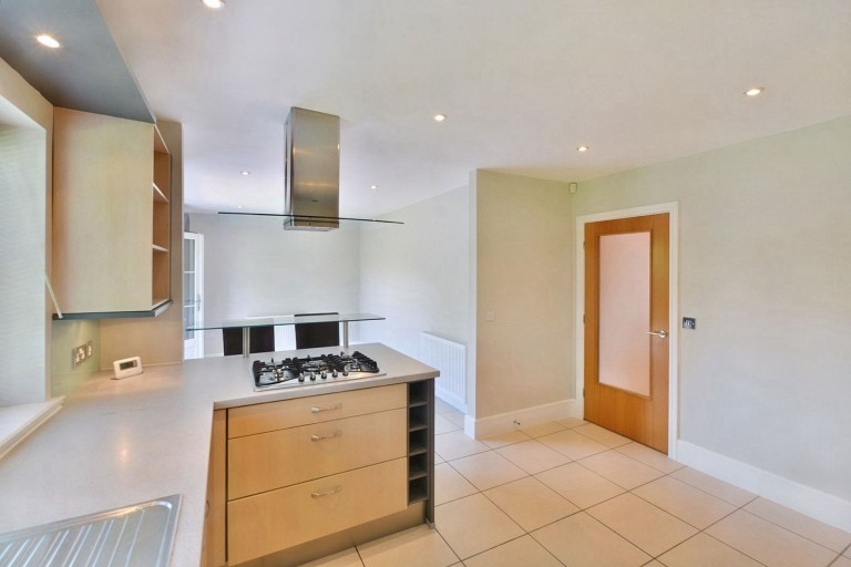 Images for Hylton Drive, Cheadle Hulme, SK8 EAID:425574707 BID:a331354c-8a27-4290-8521-a2425358b7e6