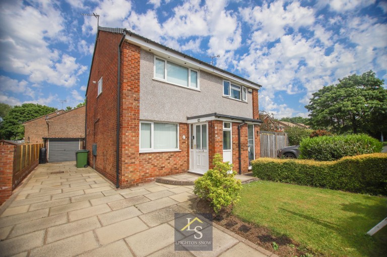 Images for Sherford Close, Hazel Grove, SK7 EAID:425574707 BID:a331354c-8a27-4290-8521-a2425358b7e6