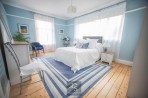 The Crescent, Stockport, sk3