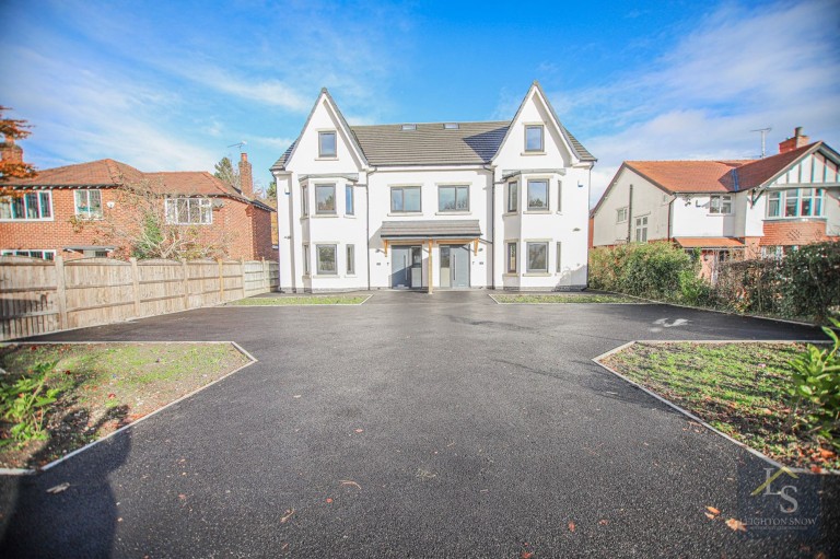 Images for Ack Lane East, Bramhall, SK7 EAID:425574707 BID:4e9803c7-4032-406b-90d5-01d6ebc98bcc