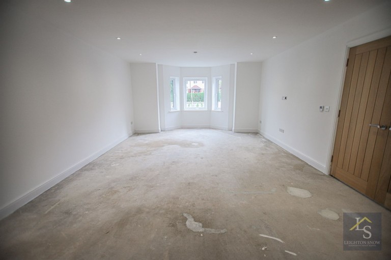 Images for Ack Lane East, Bramhall, SK7 EAID:425574707 BID:4e9803c7-4032-406b-90d5-01d6ebc98bcc