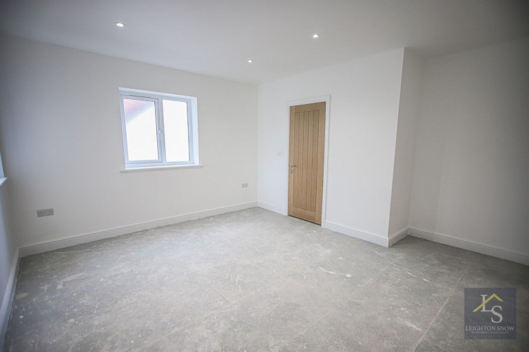 Images for Ack Lane East, Bramhall, SK7 EAID:425574707 BID:4e9803c7-4032-406b-90d5-01d6ebc98bcc