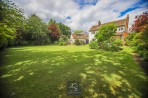 Mayfield Road, Bramhall, sk7