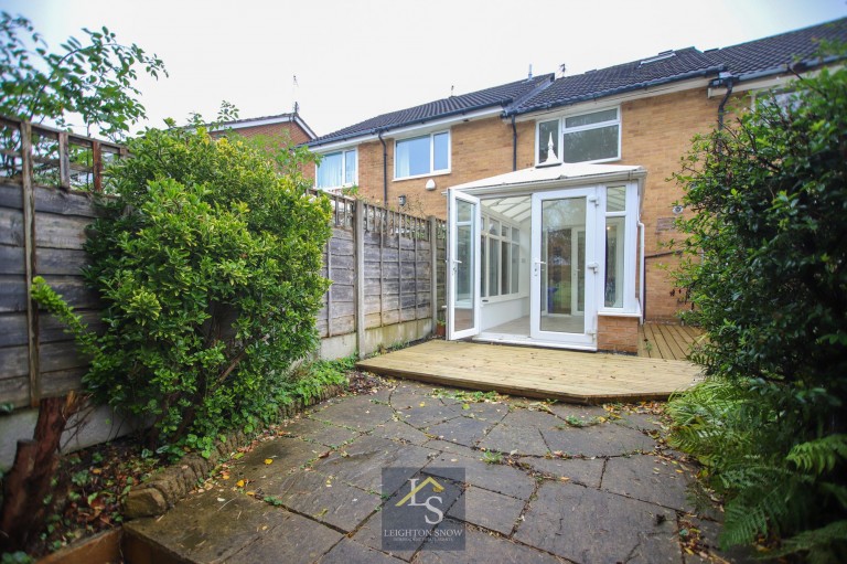Images for Exeter Walk, Bramhall, SK7 EAID:425574707 BID:a331354c-8a27-4290-8521-a2425358b7e6