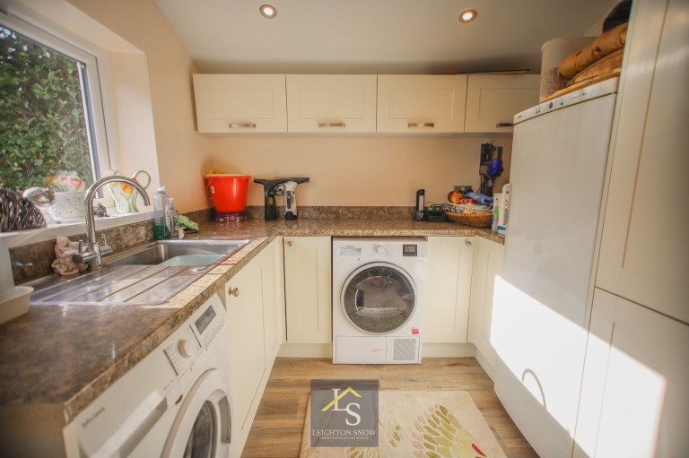 Images for Linney Road, Bramhall, SK7 EAID:425574707 BID:a331354c-8a27-4290-8521-a2425358b7e6