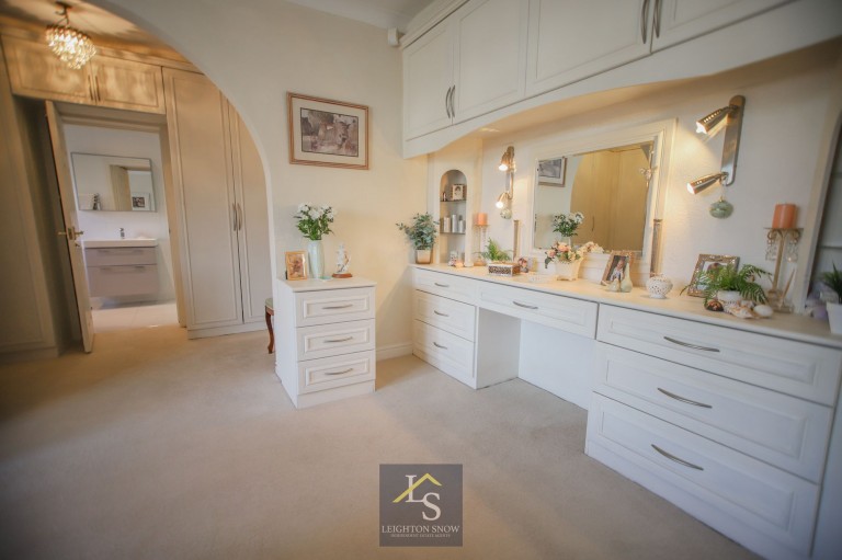 Images for Linney Road, Bramhall, SK7 EAID:425574707 BID:a331354c-8a27-4290-8521-a2425358b7e6