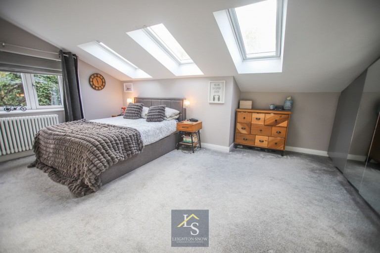 Images for Hall Moss Lane, Bramhall, SK7 EAID:425574707 BID:a331354c-8a27-4290-8521-a2425358b7e6
