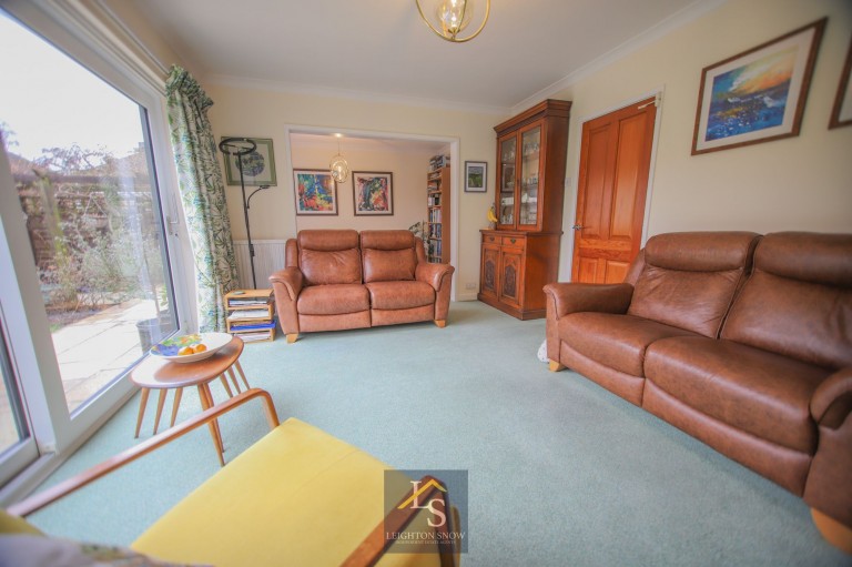 Images for Station Road, Cheadle Hulme, SK8 EAID:425574707 BID:a331354c-8a27-4290-8521-a2425358b7e6