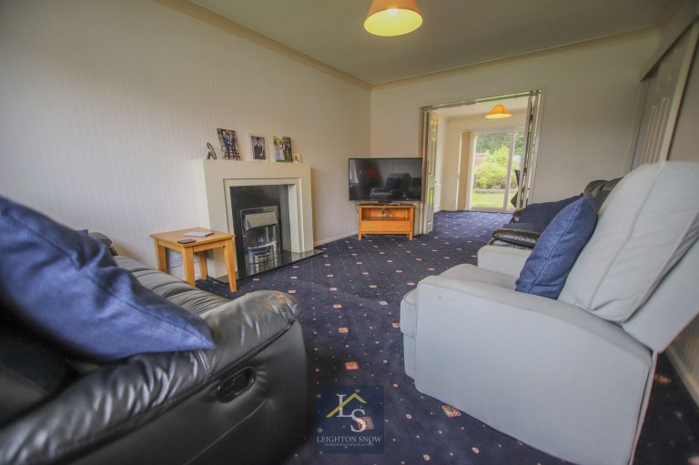 Images for Meadway, Bramhall, SK7 EAID:425574707 BID:a331354c-8a27-4290-8521-a2425358b7e6