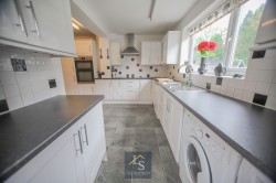 Images for Meadway, Bramhall, SK7